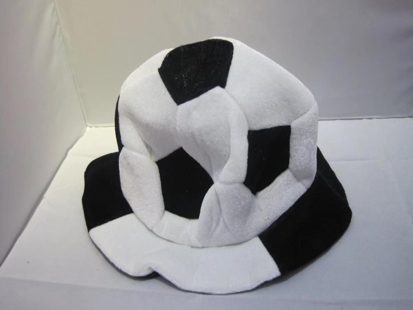 万圣节化装舞会服饰舞台表演道具黑白色足球帽小丑帽小丑装扮厂家直销详情3