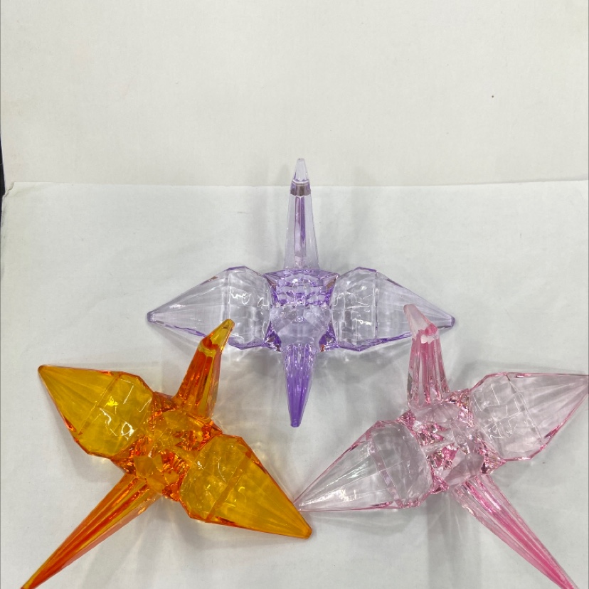 仿水晶千纸鹤摆件饰品，车载，箱包，家用装饰配件