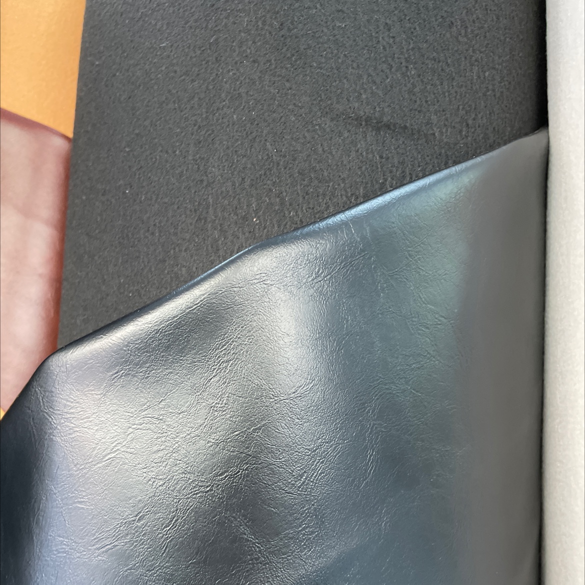 Greek oil leather fabric, leather bags, sofas, accessories, soft furnishings, belts, black zh004 Specification image