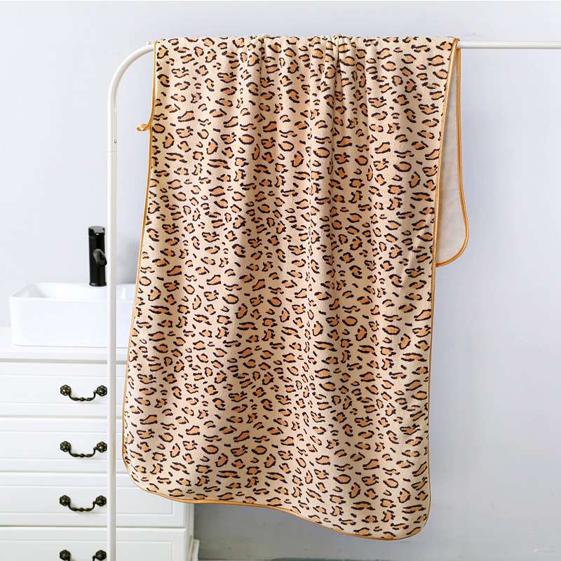 Coral fleece leopard print bath towel, dry hair towel, quick-drying home life store, high-quality bath towel 70*140cm detail image 4