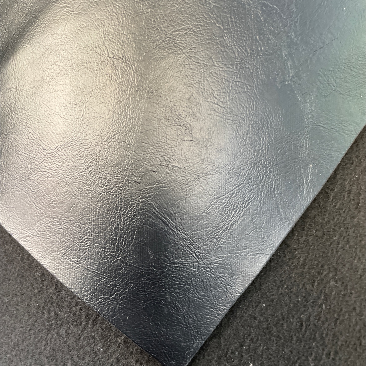 Greek oil leather fabric, leather bags, sofas, accessories, soft furnishings, belts, black zh004 details Picture
