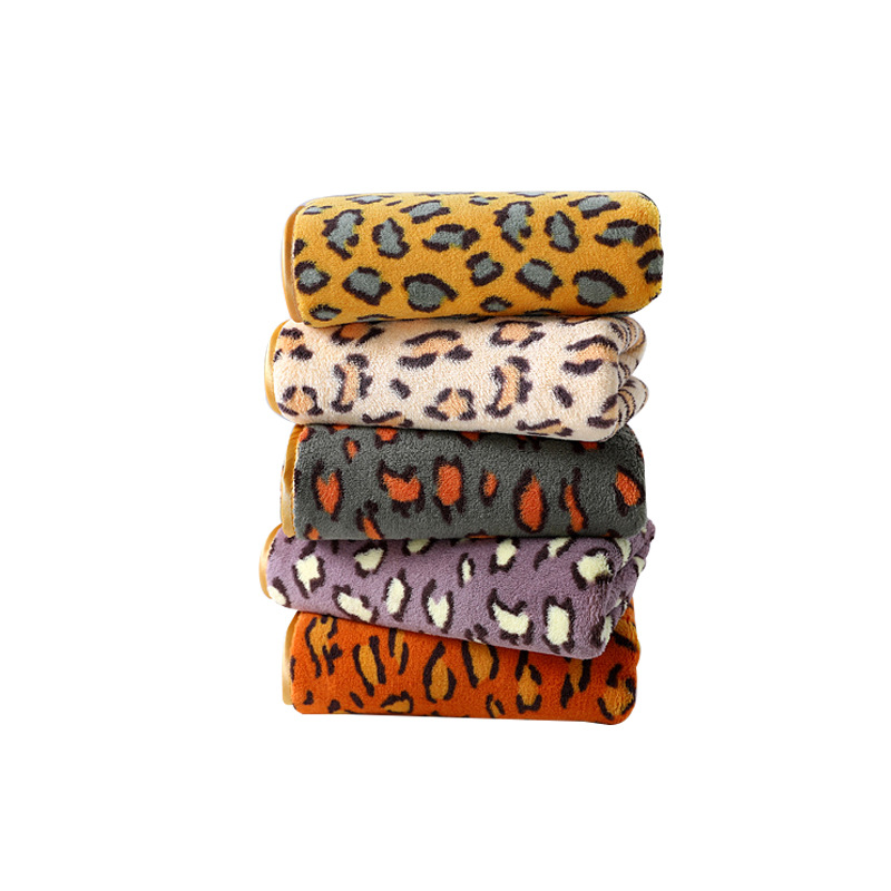 Coral fleece leopard print bath towel, dry hair towel, quick-drying home life store, high-quality bath towel 70*140cm detail image 12