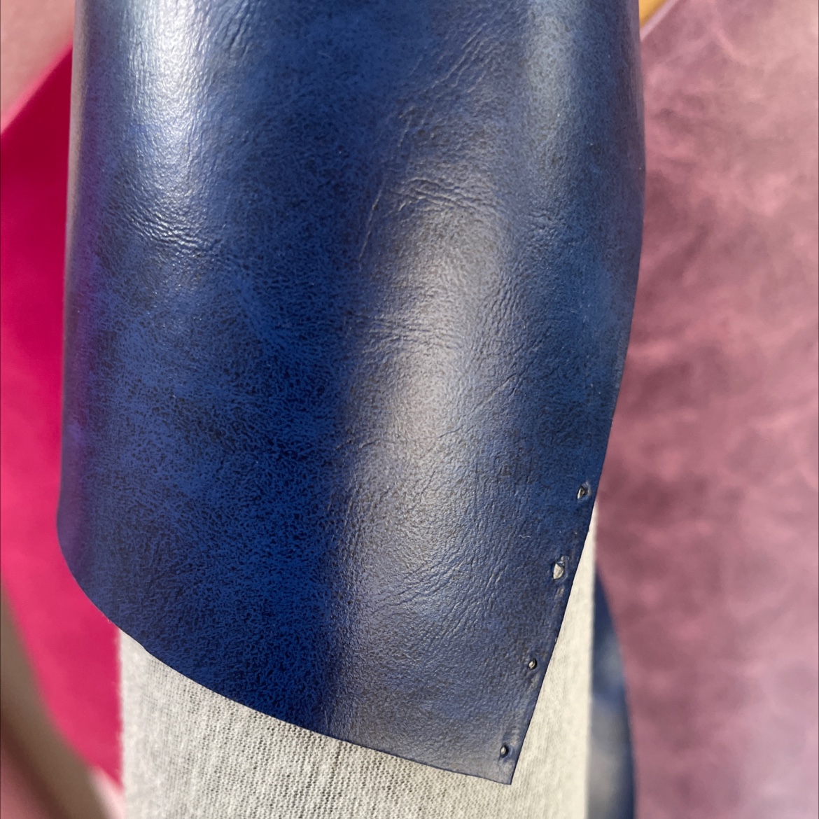 Crazy horse pattern leather fabric, leather bags, sofas, accessories, soft furnishings, belts, dark blue zh015 Specification image