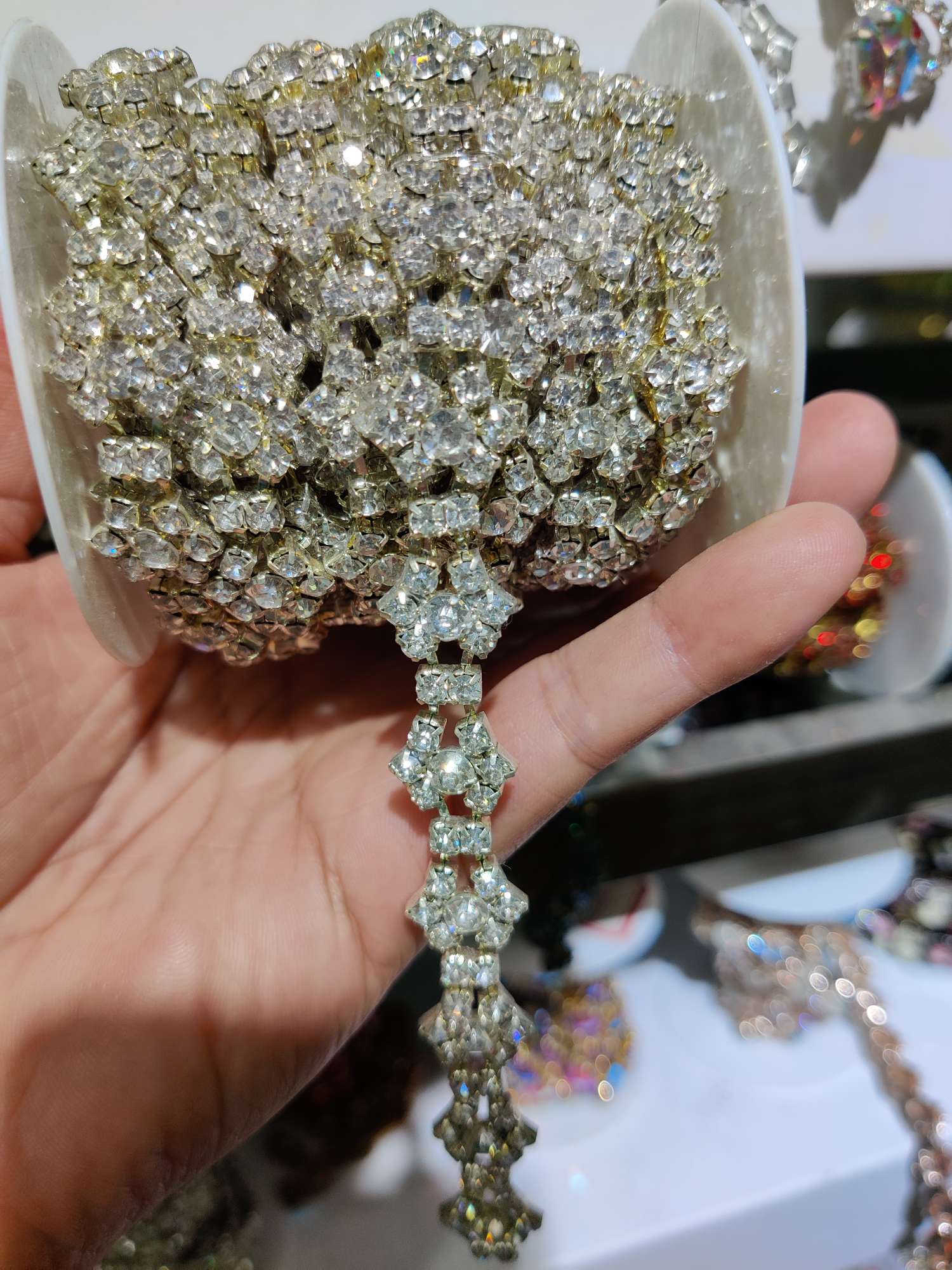 Crystal Glass Code Chain details Picture