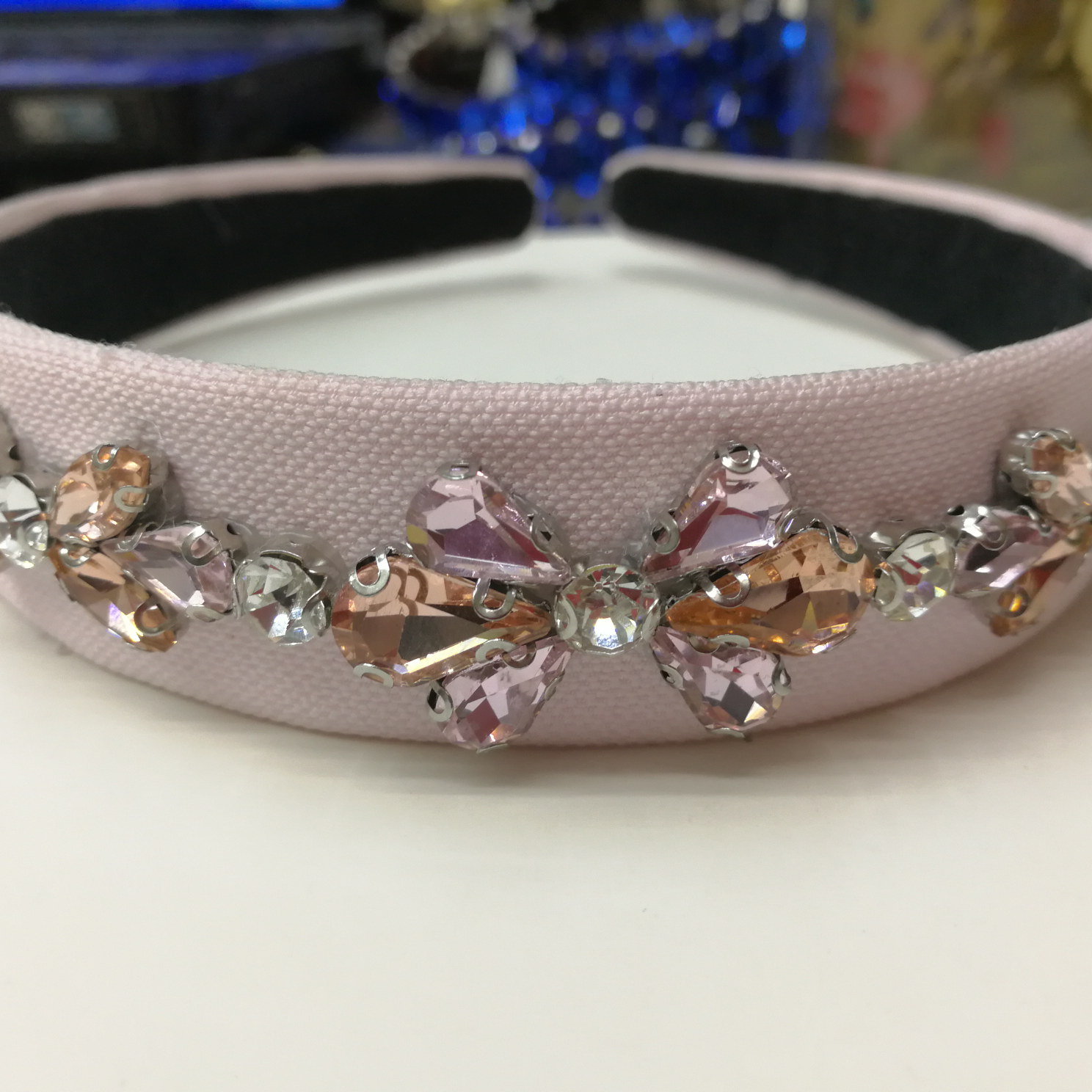 Yiwu International Trade City Chaoxia Diamond Jewelry Bestseller Hair Band Hand-sewn Flower Basket Claw Glass Diamond Chaoxia 18