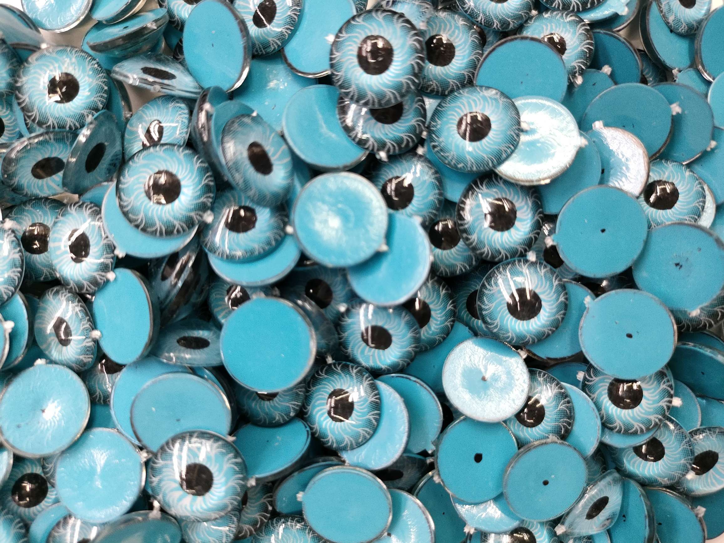 血丝眼片细节图