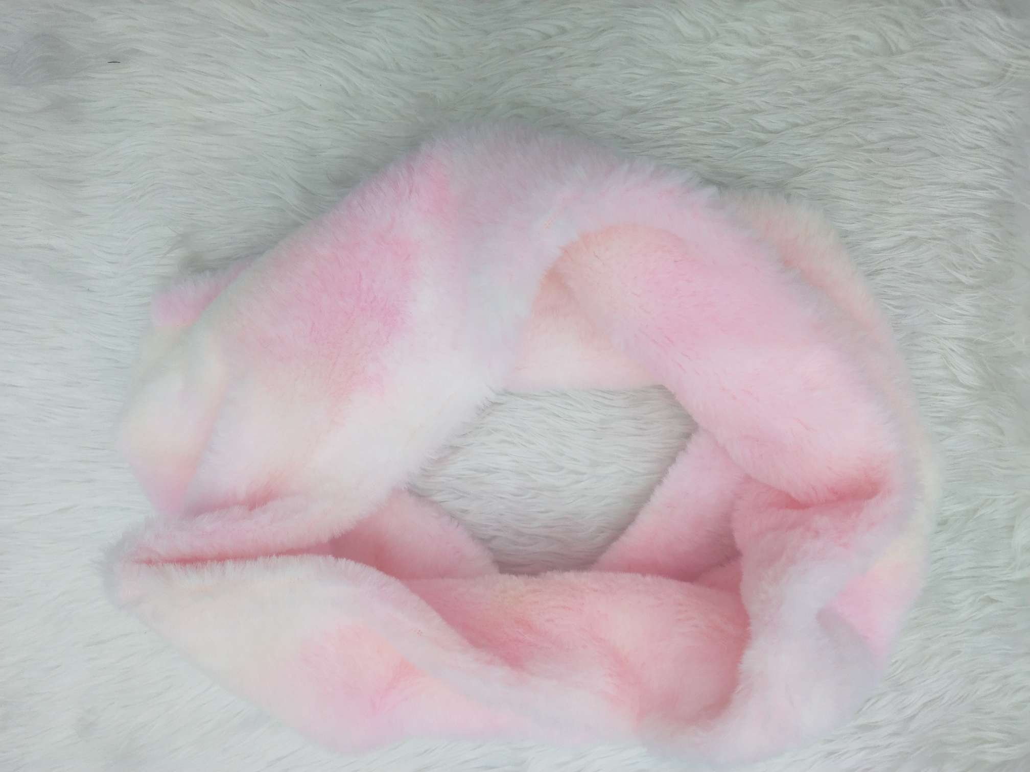 Rabbit hair tie-dyed seven-color pattern warm, fashionable, elegant and versatile scarf detail image 8