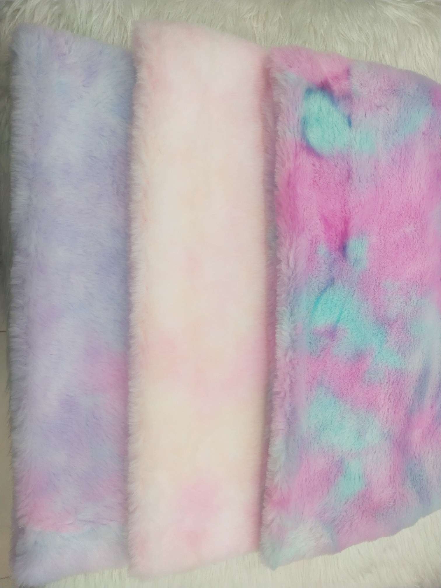 Rabbit hair tie-dyed seven-color pattern warm, fashionable, elegant and versatile scarf detail image 10