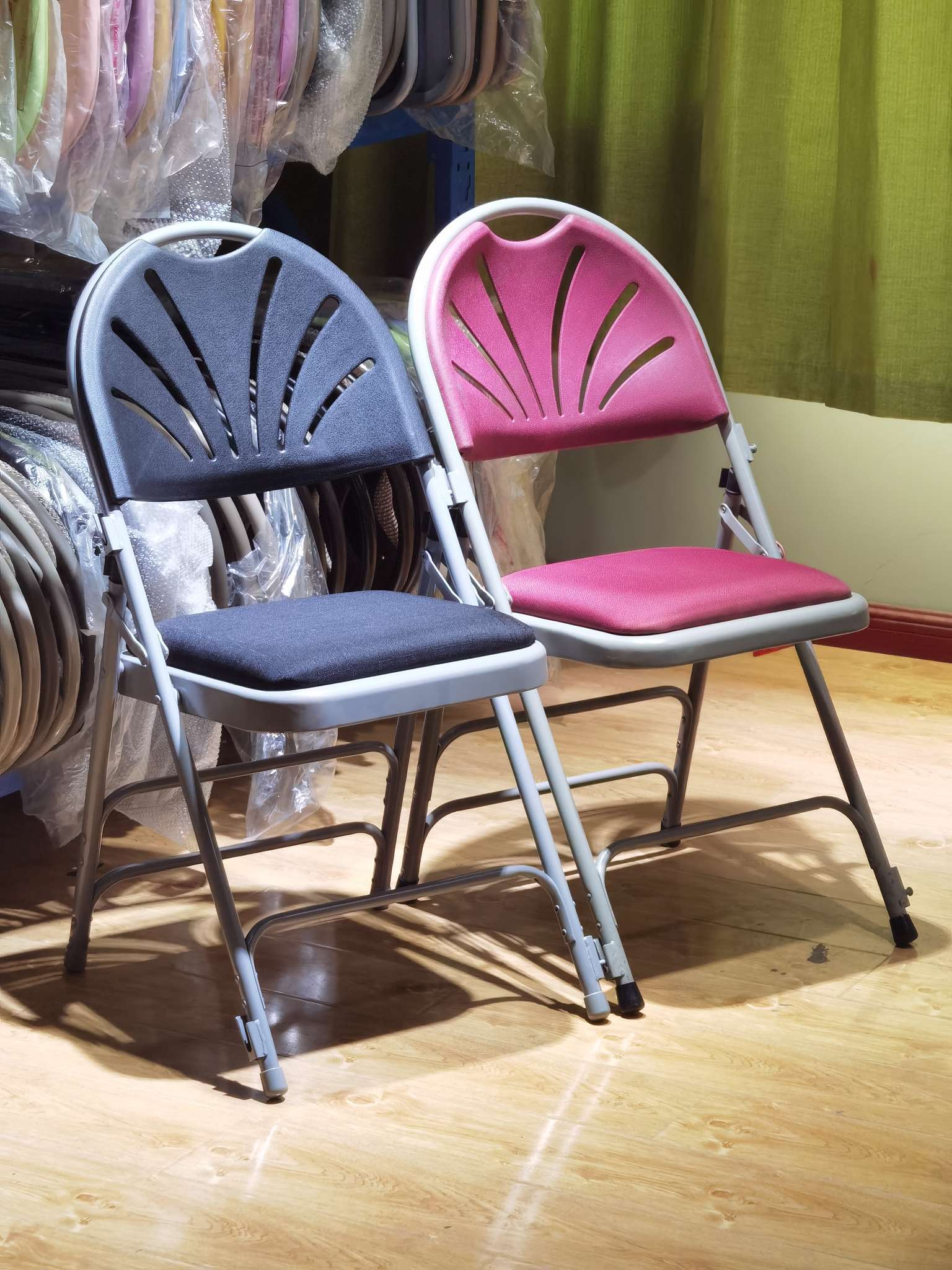 铭华家具厂超级承重折叠椅铁艺折椅带子母扣连排椅户外广场椅桥排椅欧美标准专供详情图2