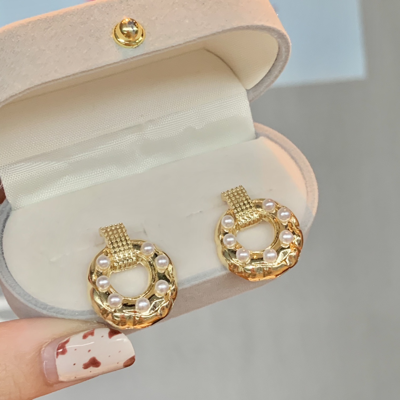 珠子圆形吊坠耳环