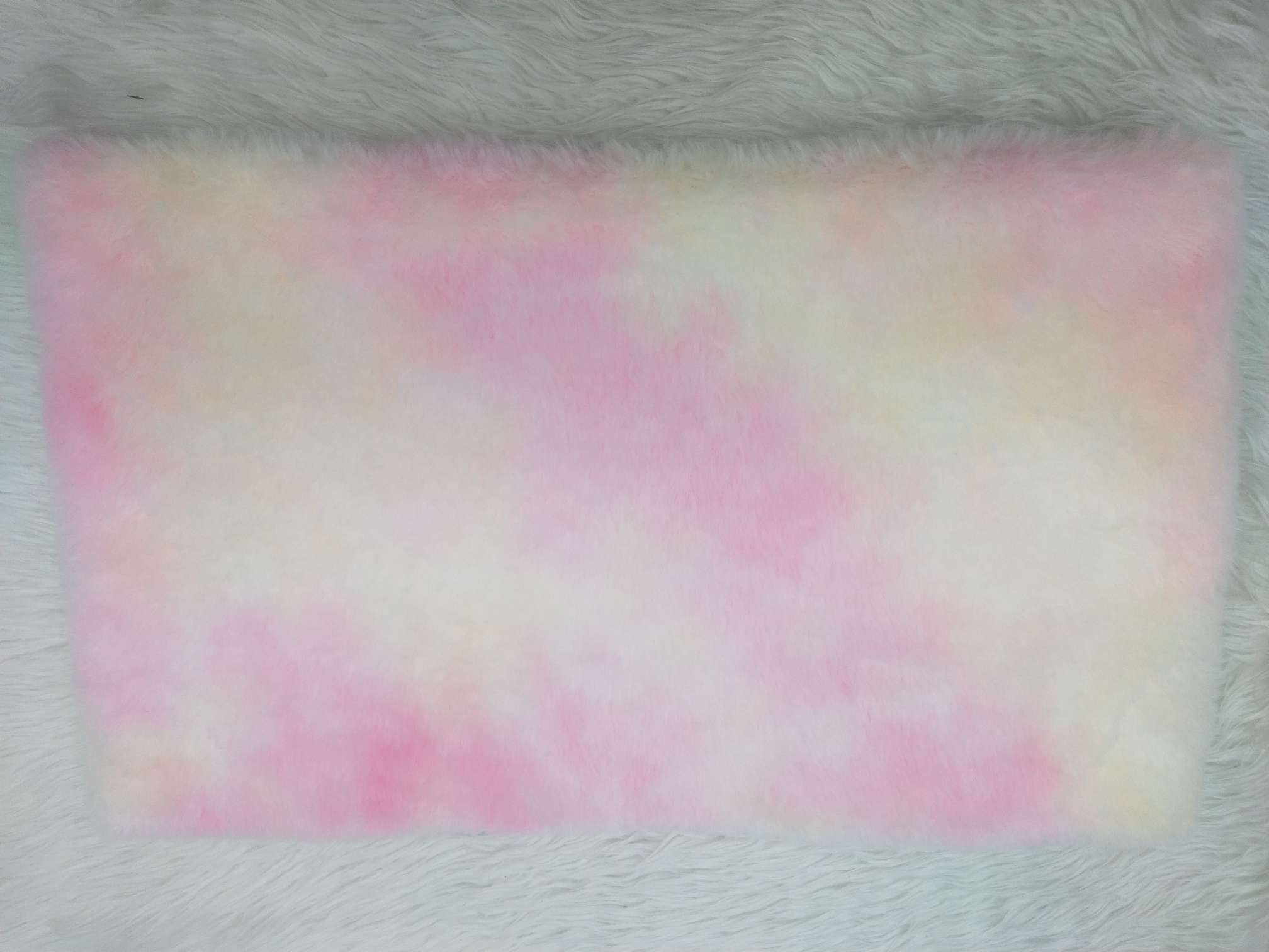 Rabbit hair tie-dyed seven-color pattern warm, fashionable, elegant and versatile scarf detail image 3