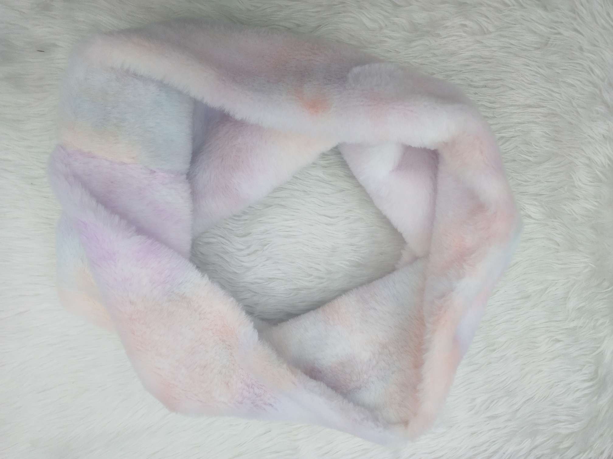 Rabbit hair tie-dyed seven-color pattern warm, fashionable, elegant and versatile scarf detail image 1