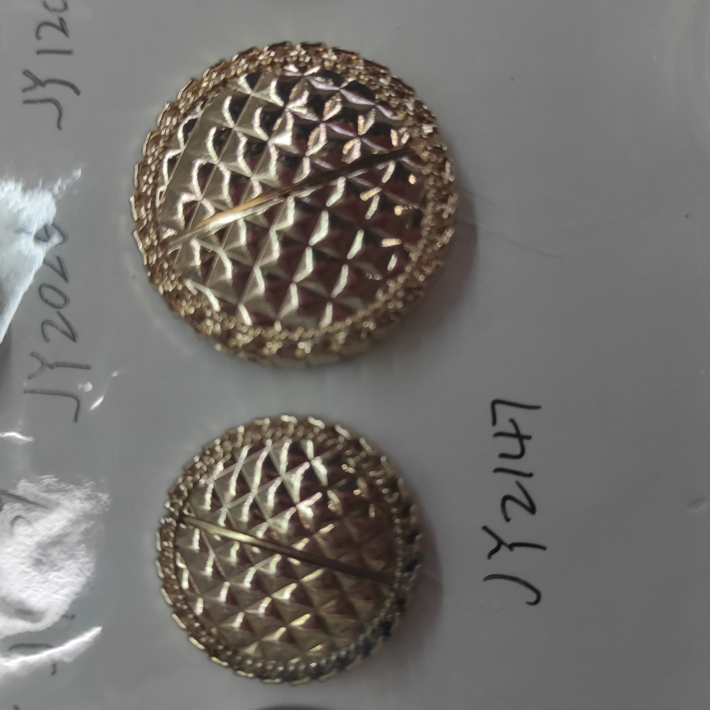 High-Grade Gold-Plated Buttons