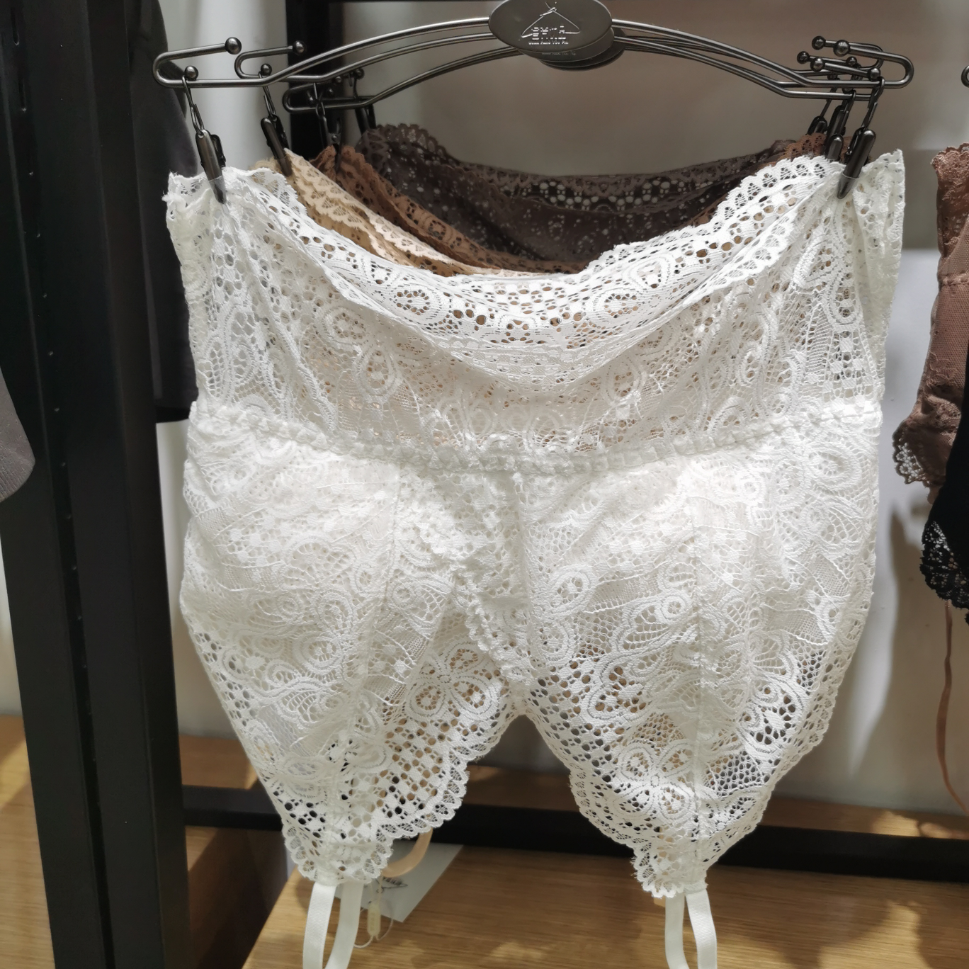 Lingerie Women's Summer Slim Bra Breathable No Underwire No Empty Cup Hold Up Close Pair Lace-Free Bra 240