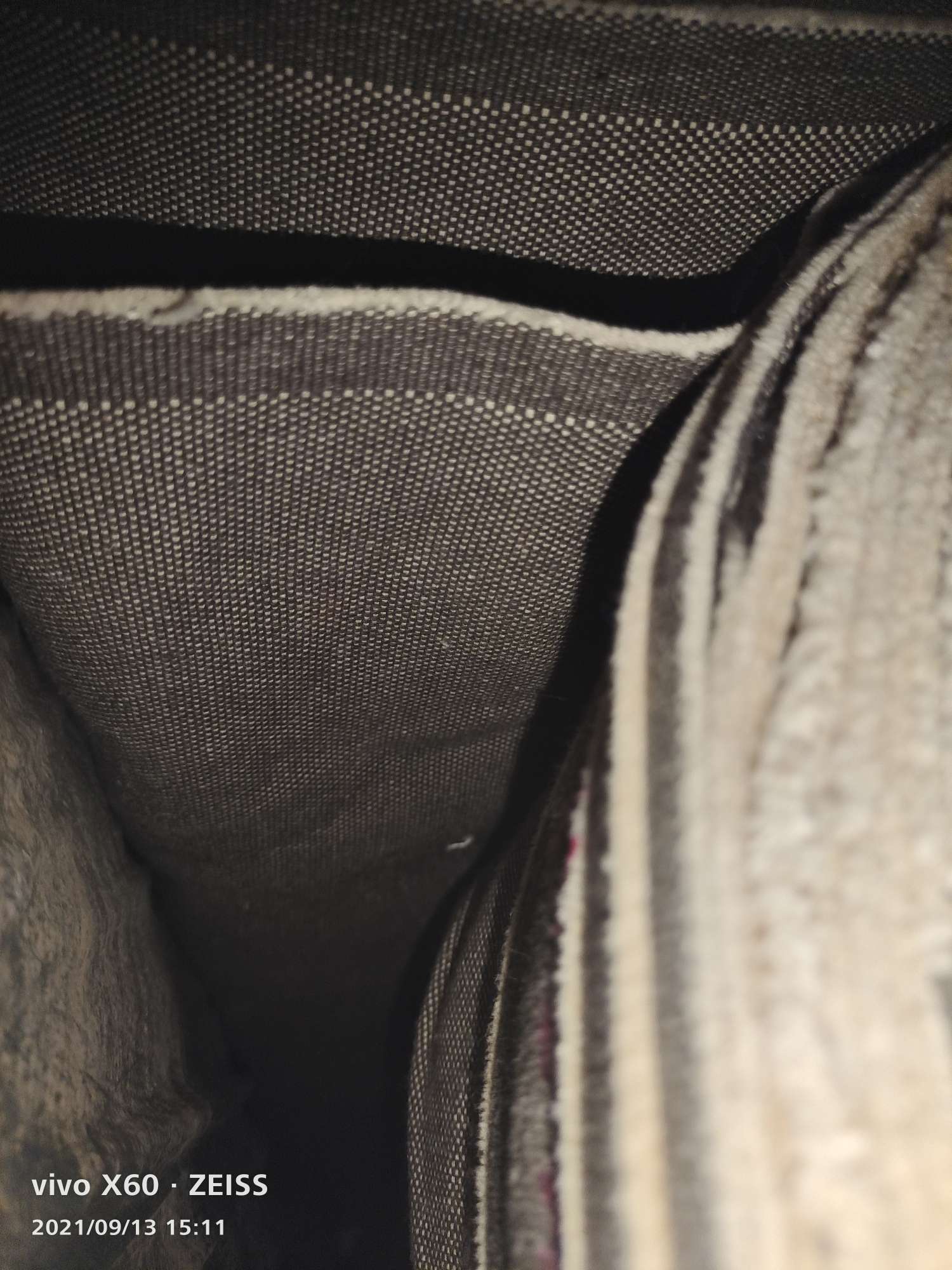 Yarn-Dyed Canvas details Picture