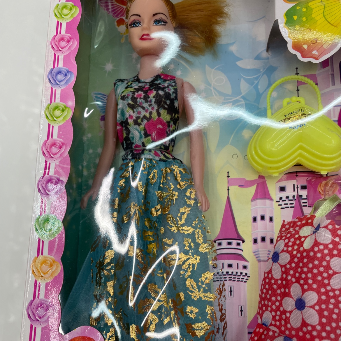 29988 Barbie doll detail image 1