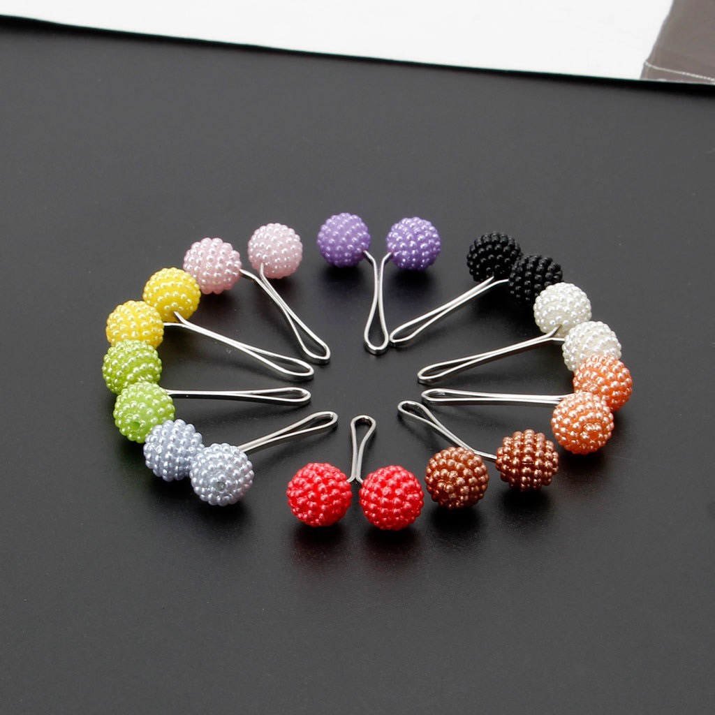 الزينة من وشاح محشو على شكل وشاح