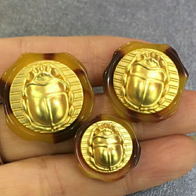 High-Grade Gold-Plated Buttons Application Scenario