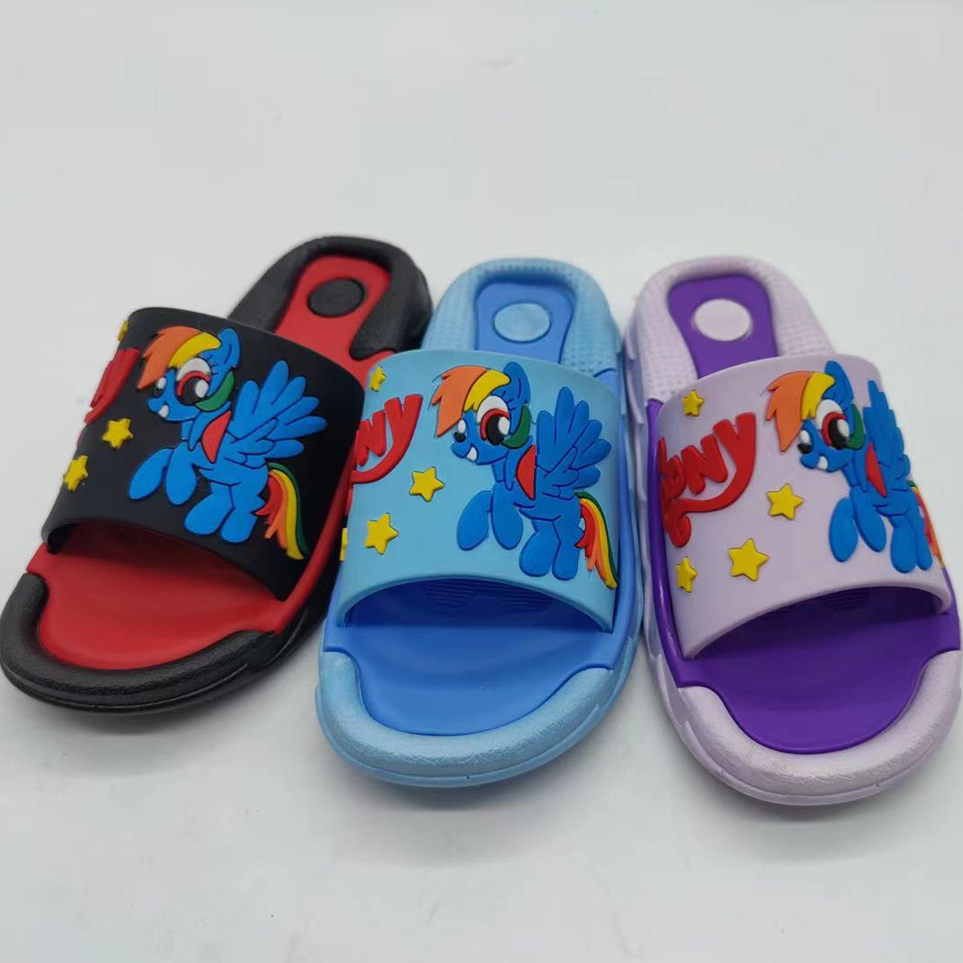 Explosive cartoon children casual outside to wear slippers 181