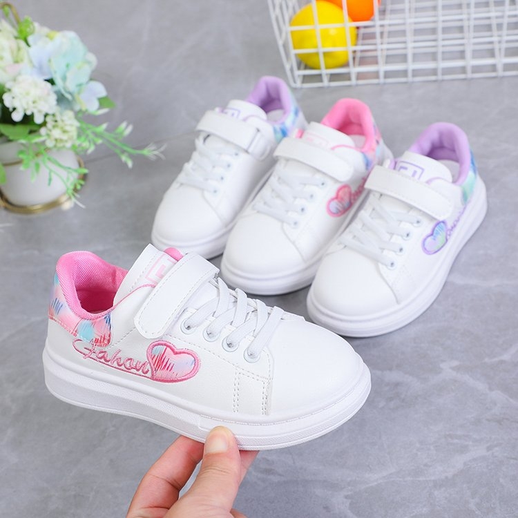 New children's sports shoes for 2023
