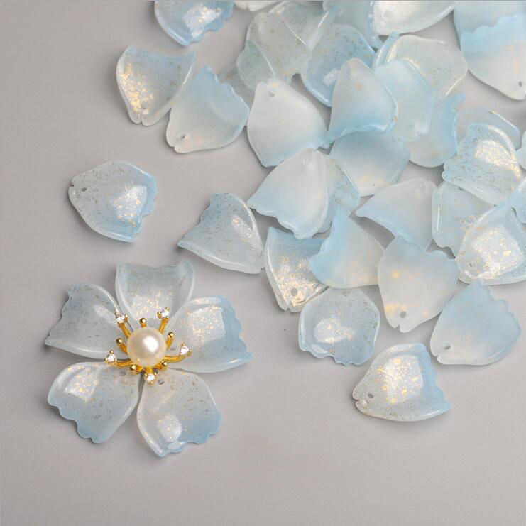 DIY Handcrafted materials of Luli Guang, ancient-style hairpins and headwear, crystal scattered beads, stepping tassel pendants, 2672 Application Scenario
