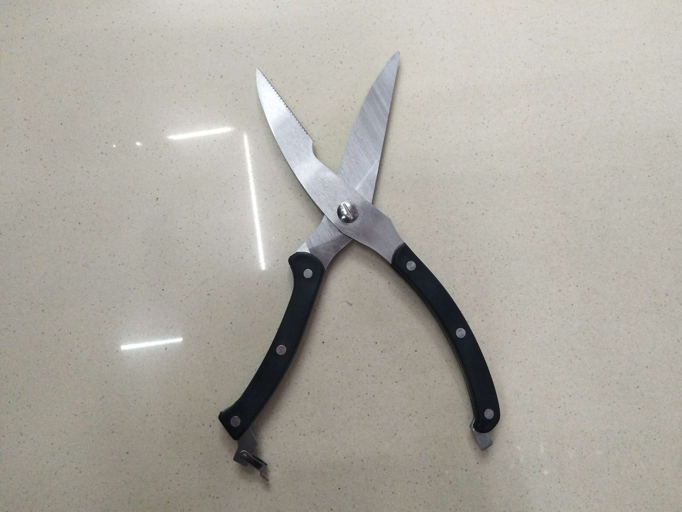 Office scissors, office and educational scissors, cutting tools, stainless steel branch scissors, branch scissors, pruning branch scissors, branch scissors, office desktop scissors Specification drawing