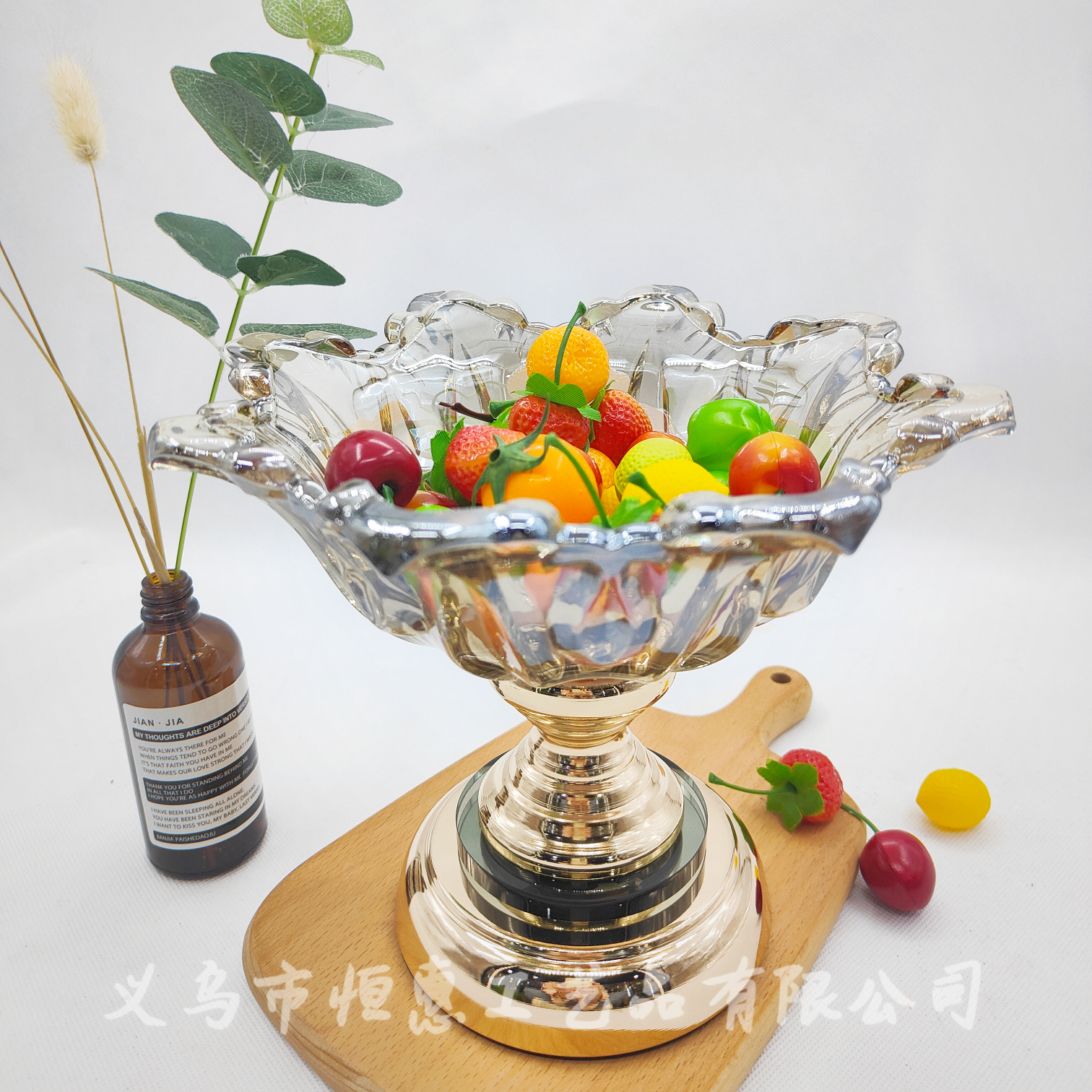 European Light Luxury Glass Fruit Tray Decoration Simple Modern Living Room Table Soft Decoration Home Accessories Dry Fruit Tray