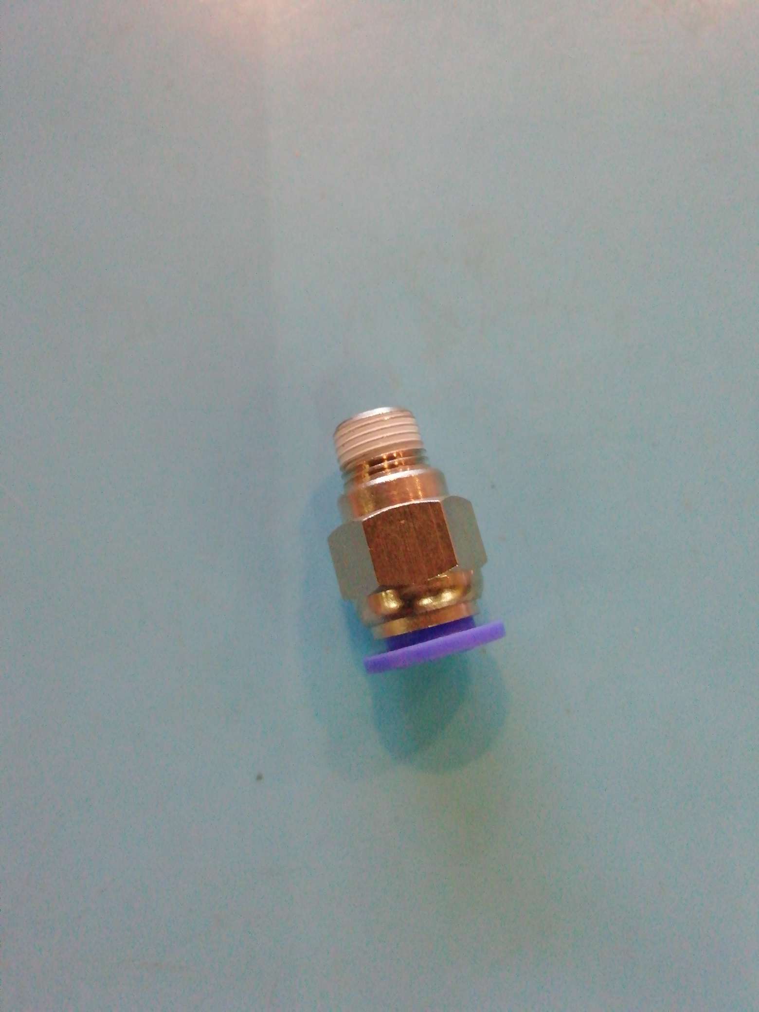 The threaded straight-through PC8-01 (1/8) alloy hardware accessories are practical detail image 5