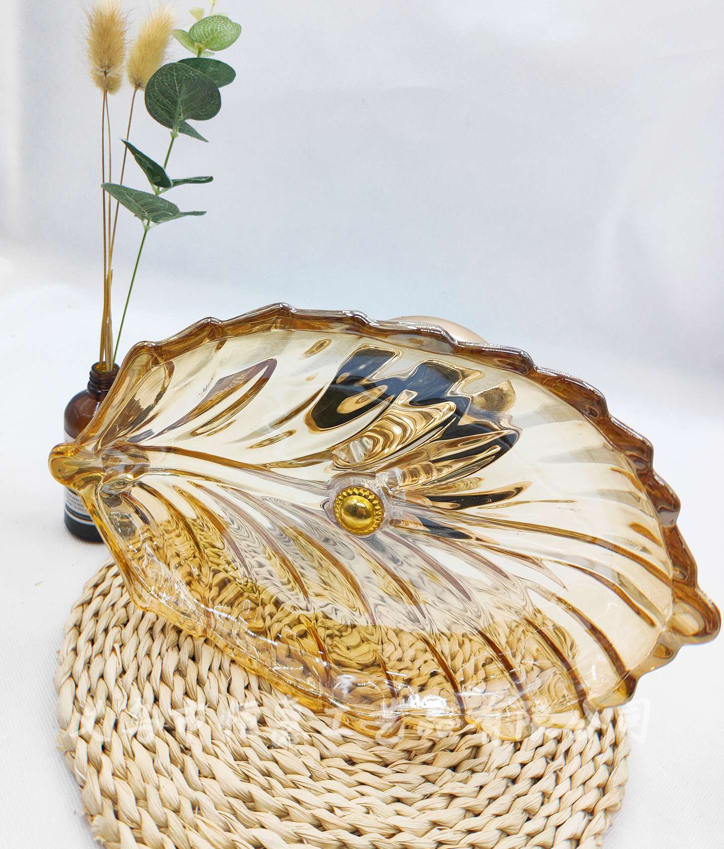 Hotel KTV glass feather fruit box, colorful fruit plate, European-style home decoration, fruit plate, dazzling snack plate Specification image