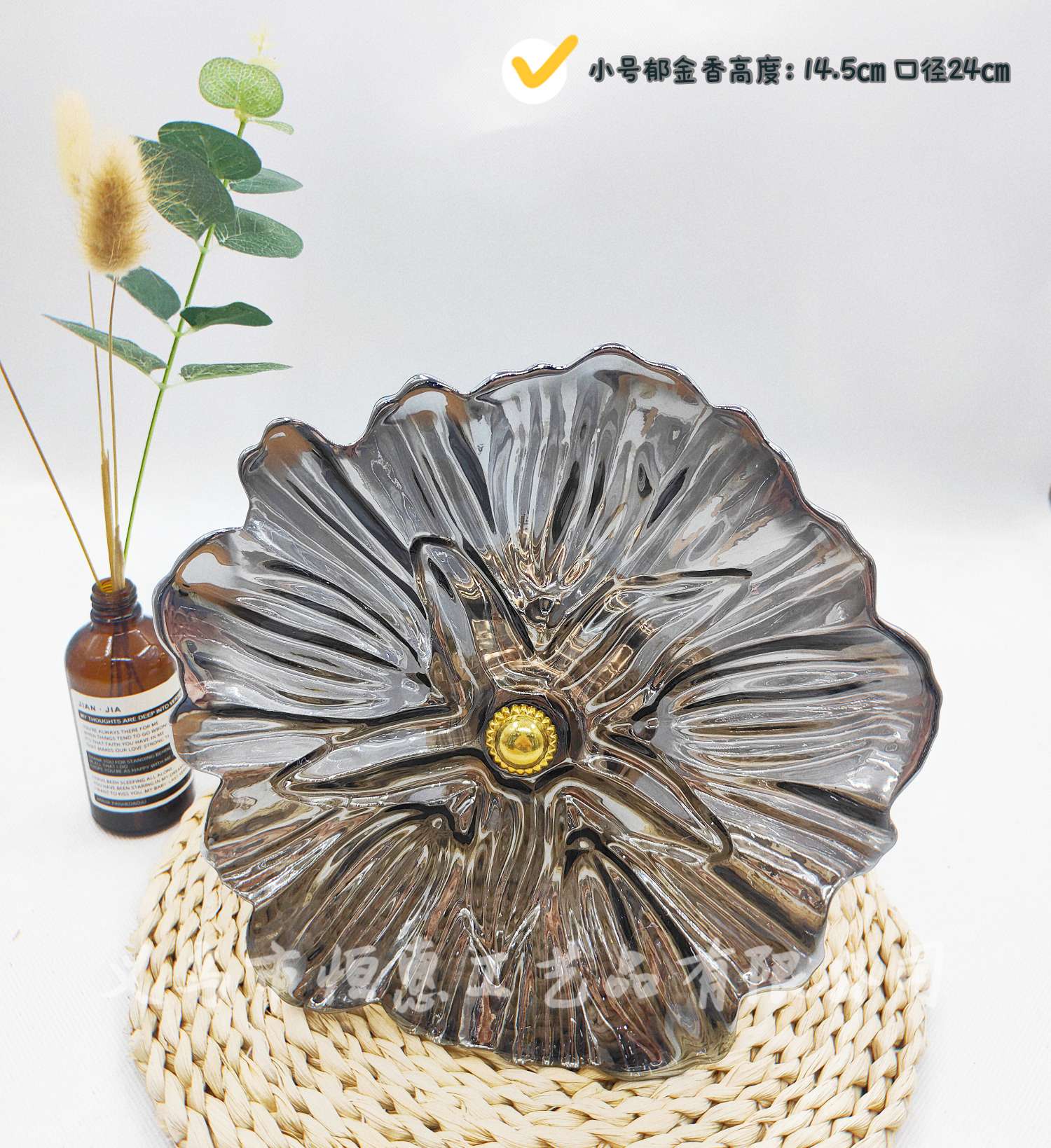 European-style glass high-legged fruit plate, American-style luxurious crystal glass large fruit basin, European-style living room creative fruit plate decoration pic 5