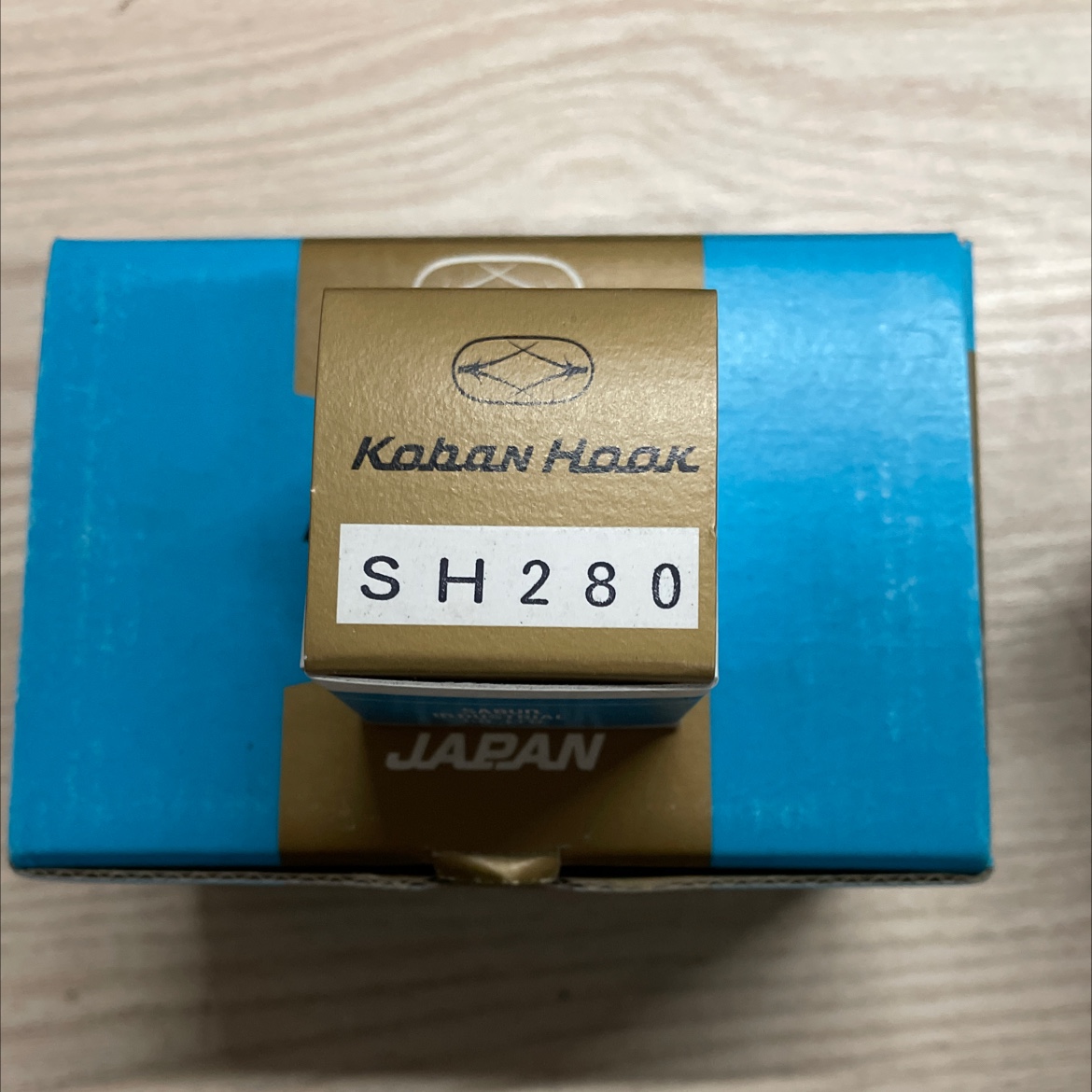 Imported 1850 pendulum shuttle
