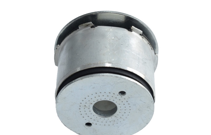 The suspension bushing 7L8599035C is suitable for Volkswagen Audi vehicles pic 1