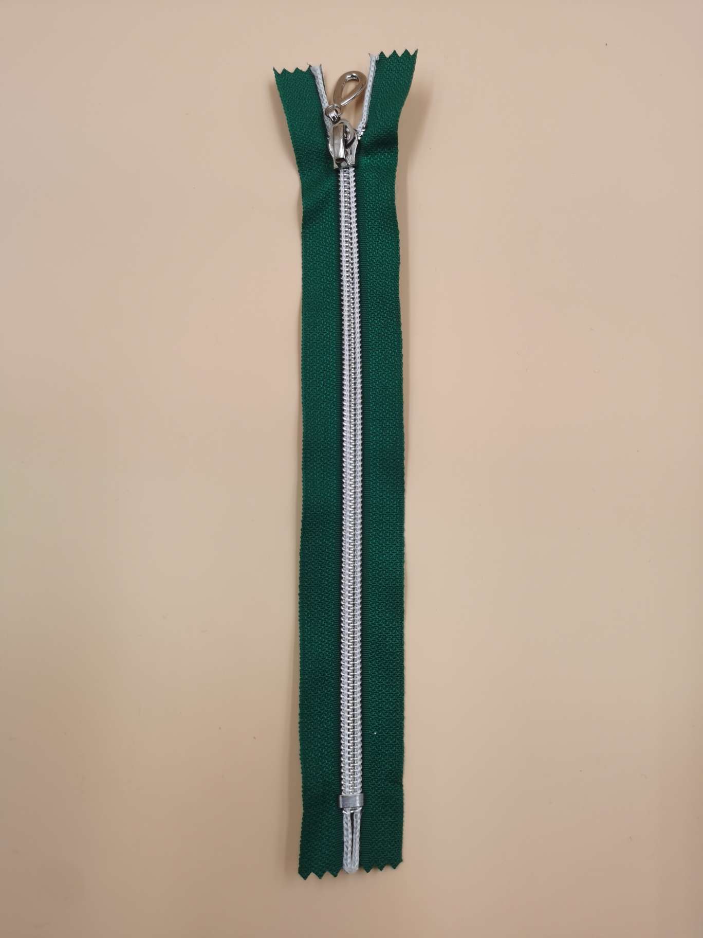5号银齿拉链 挂镀封釉水滴头 20cm 绿色详情图2