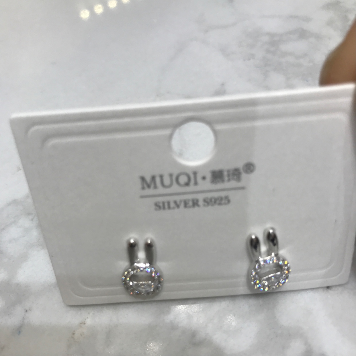 耳环实物图