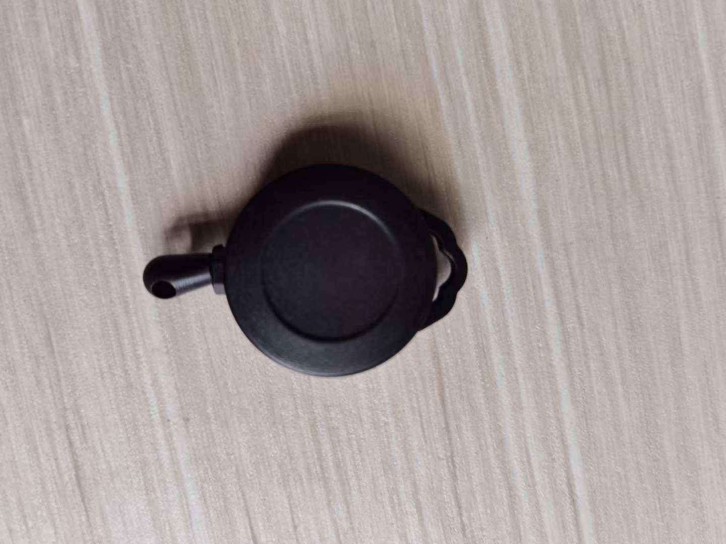 本店有椭圆形证件扣，款式多多，客户看图下单也可以，量大从优，欢迎下单。详情图10