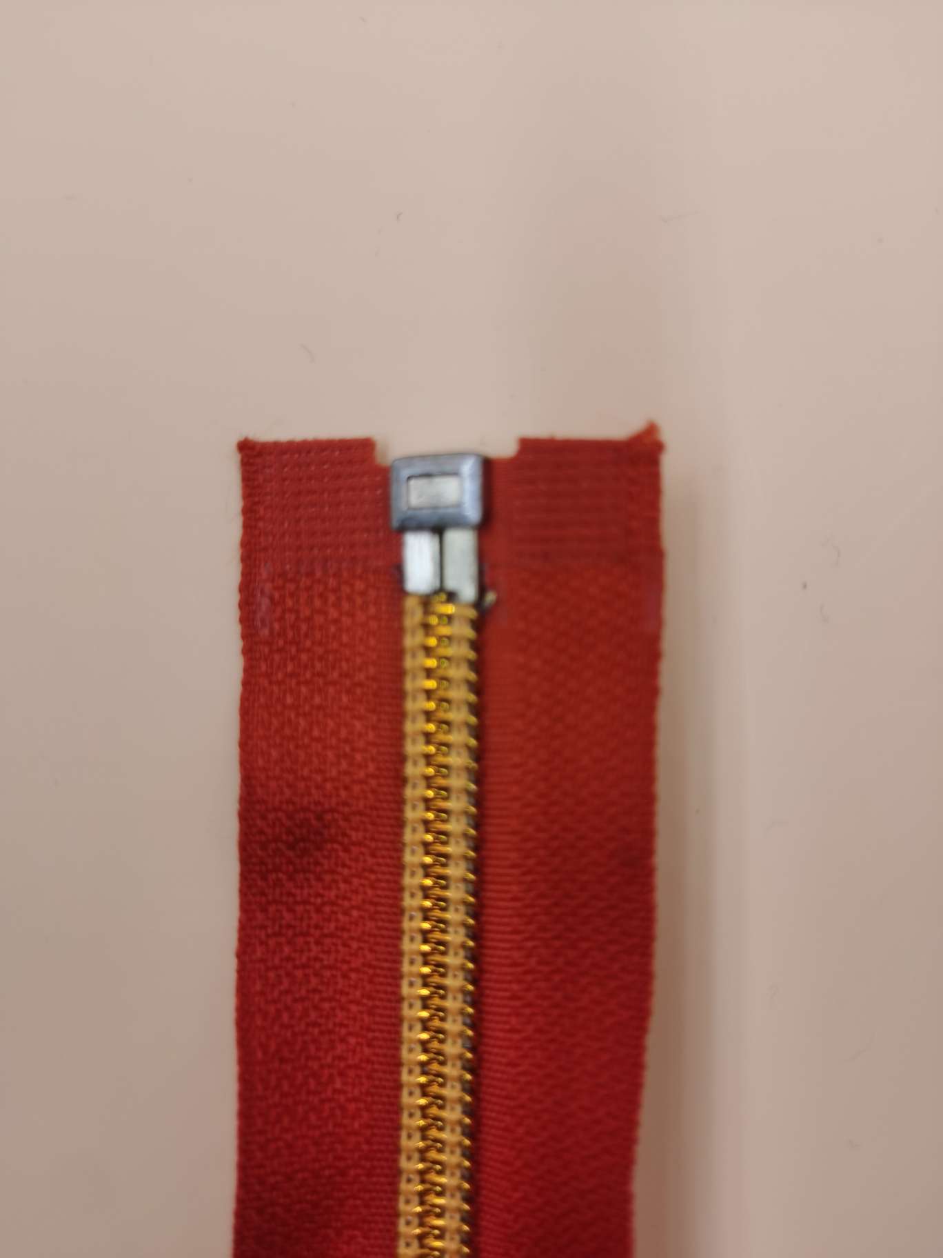 5号金齿拉链 挂镀封釉水滴头 45cm 红色详情图2