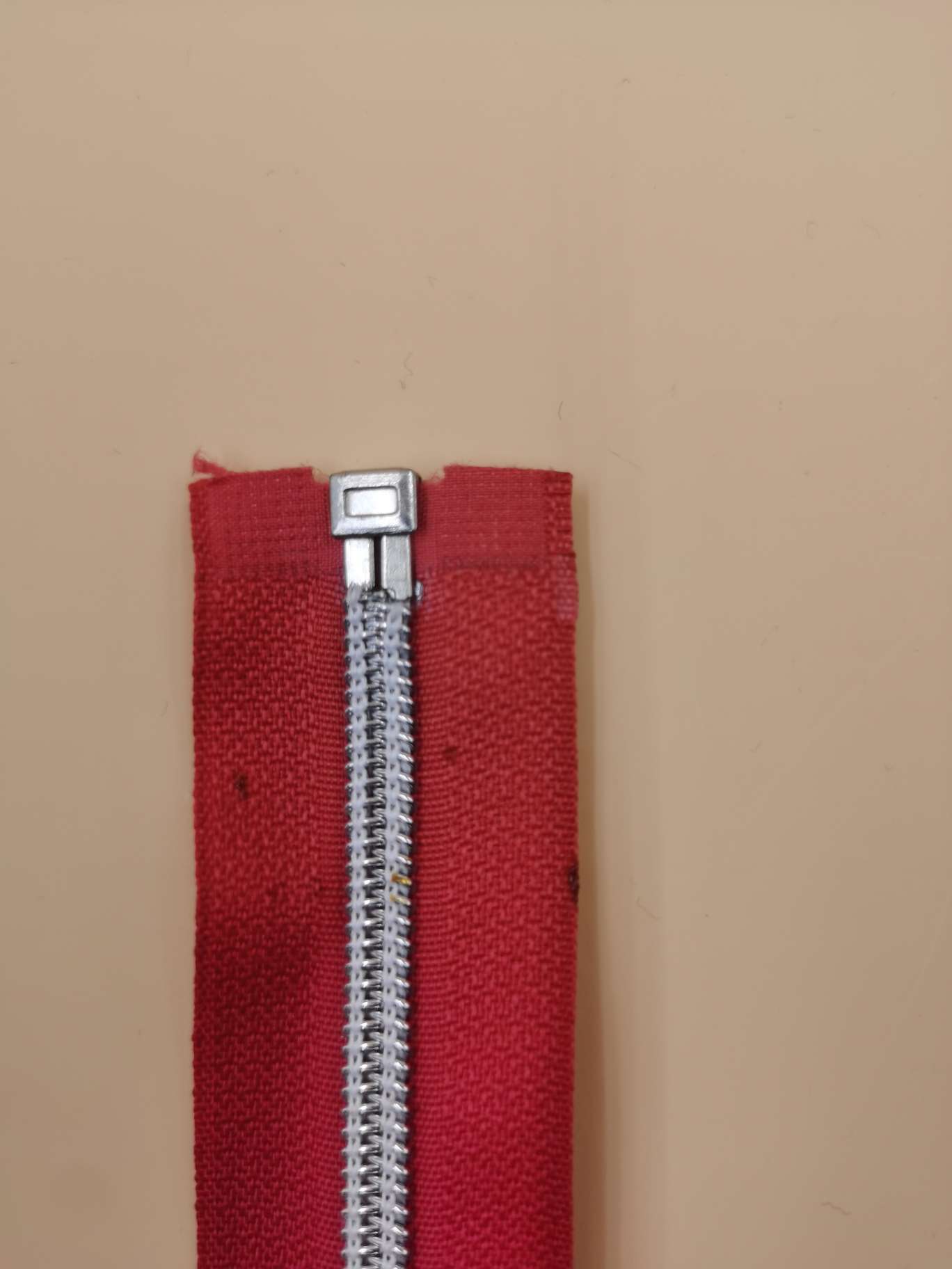 5号尼龙银齿拉链 挂镀封釉水滴头 45cm 大红详情图5
