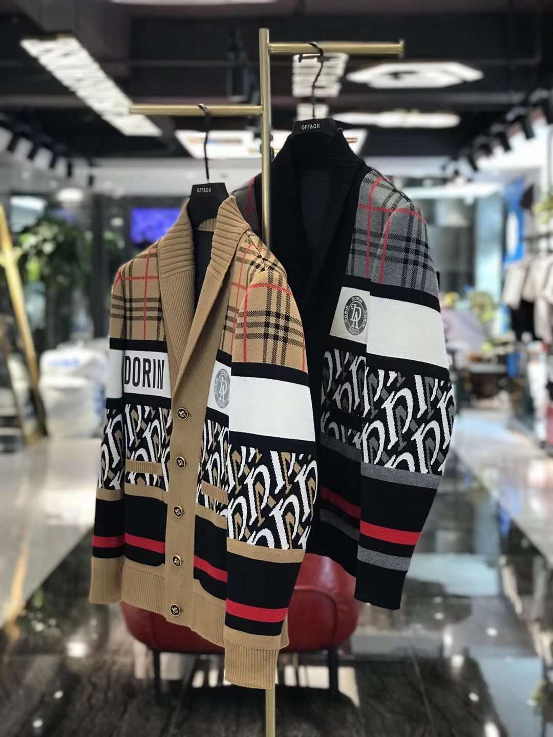 75060 New Men's Cardigan All Casual Fashion Trend Line Coat Handsome Casual Fashion Knitwear details Picture