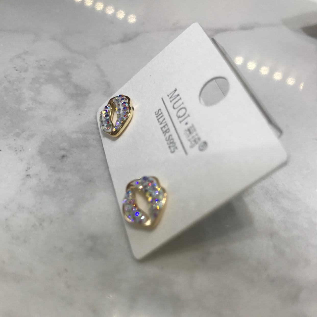 Colored diamond ➕ mouth details Picture