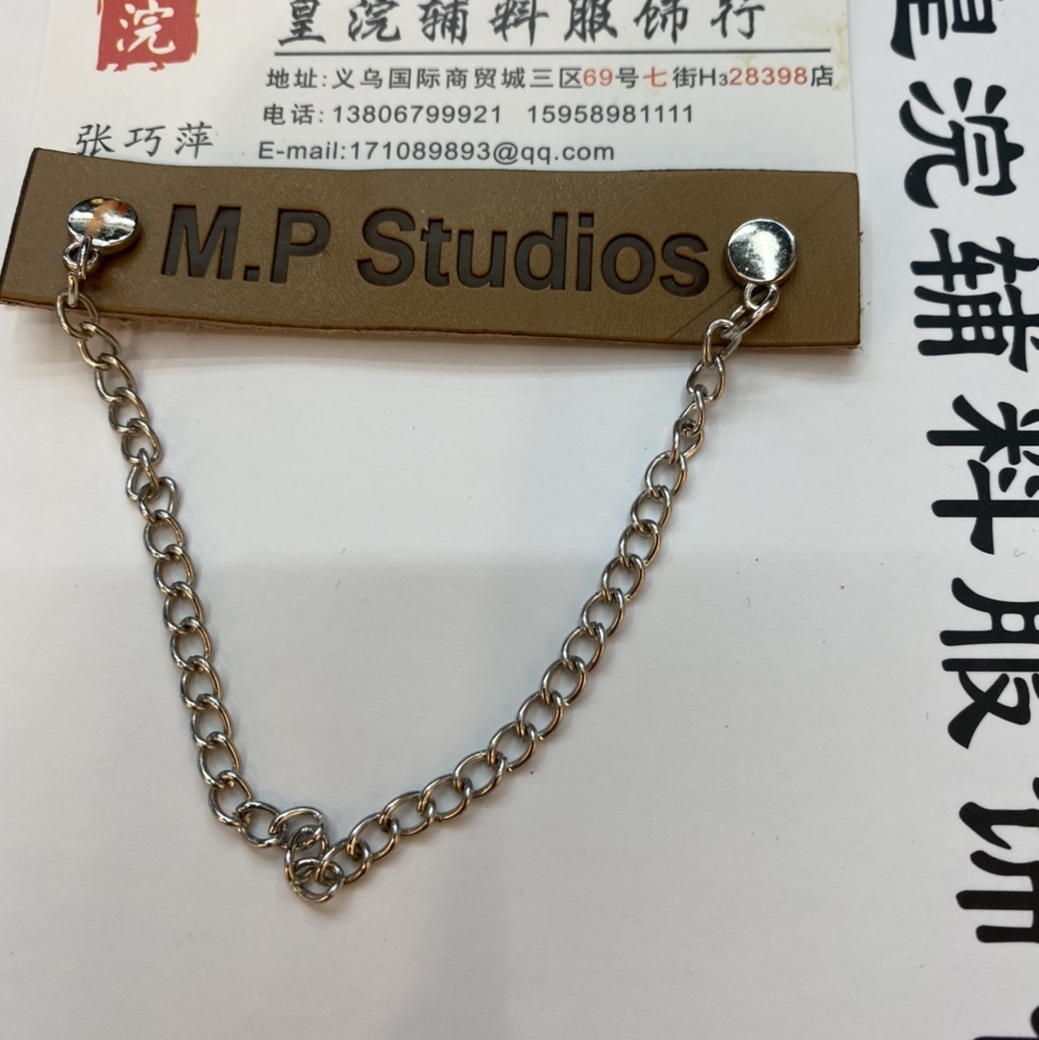 商标五金标布标皮标真皮标牛仔皮压花标定做