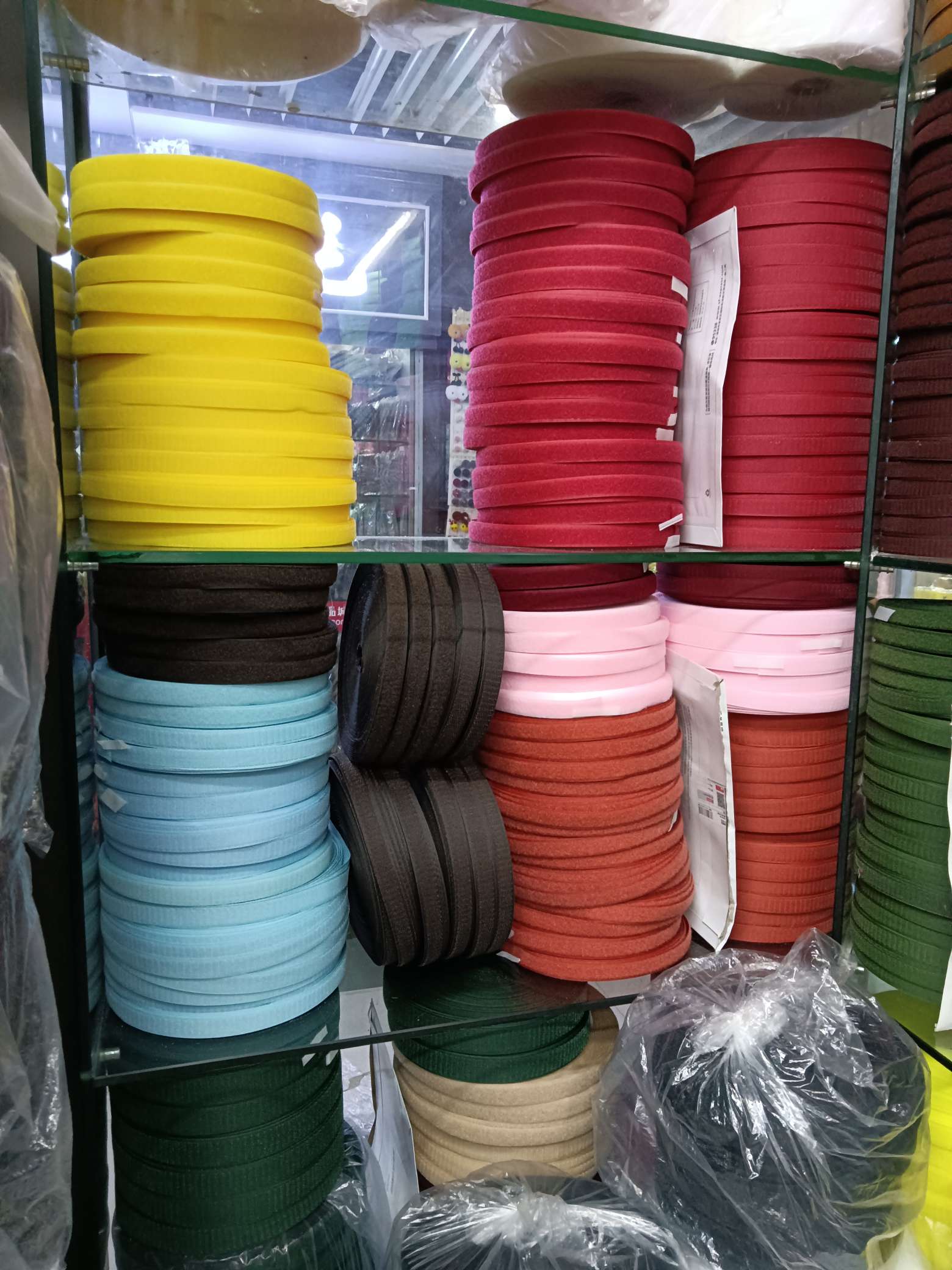 彩色魔术贴 /彩色粘扣带/彩色刺毛扣产品图
