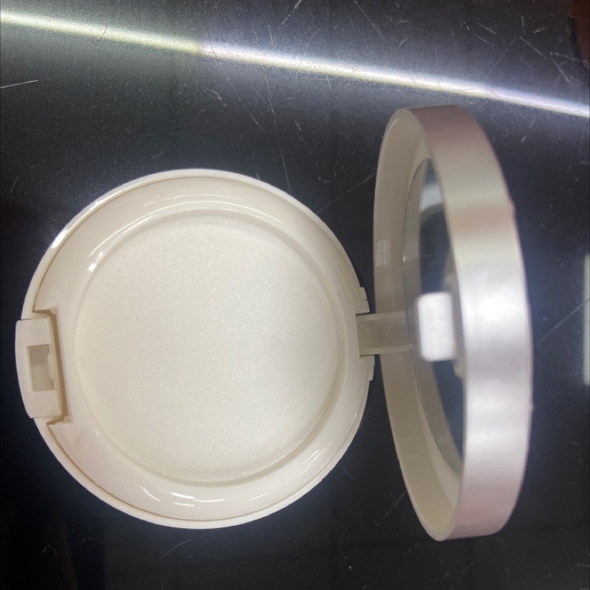 Air Cushion Box Round Silver details Picture