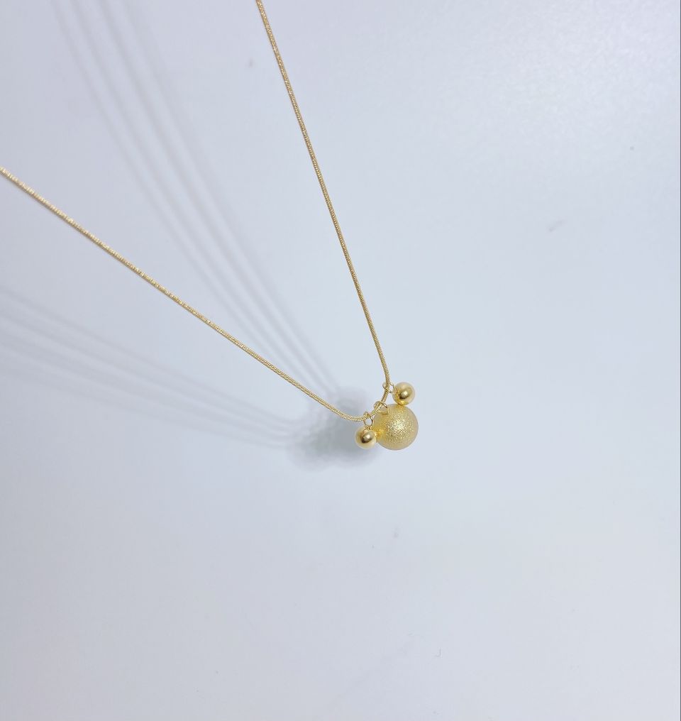 The new trend fashion Korean version of snake chain hanging sand gold ball necklace to the United States thumbnail