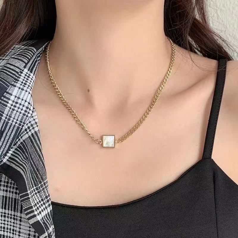 Middle square white shell necklace thumbnail
