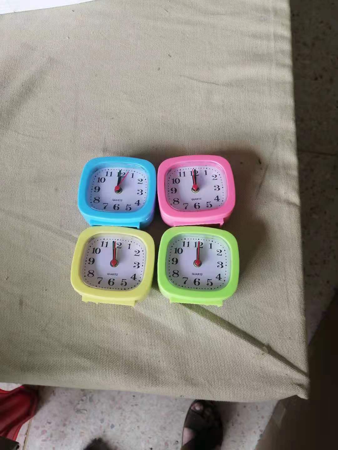 Small Alarm Clock Specification drawing