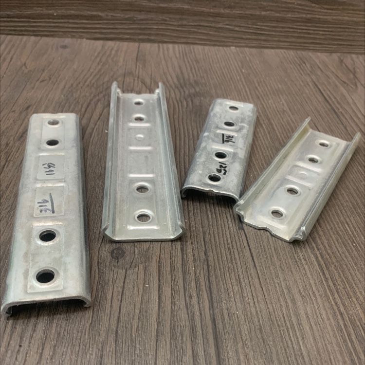 International Sofa Connector 12Cm Straight Pin Sofa Fixed Buckle Furniture Hardware Accessories Specification drawing