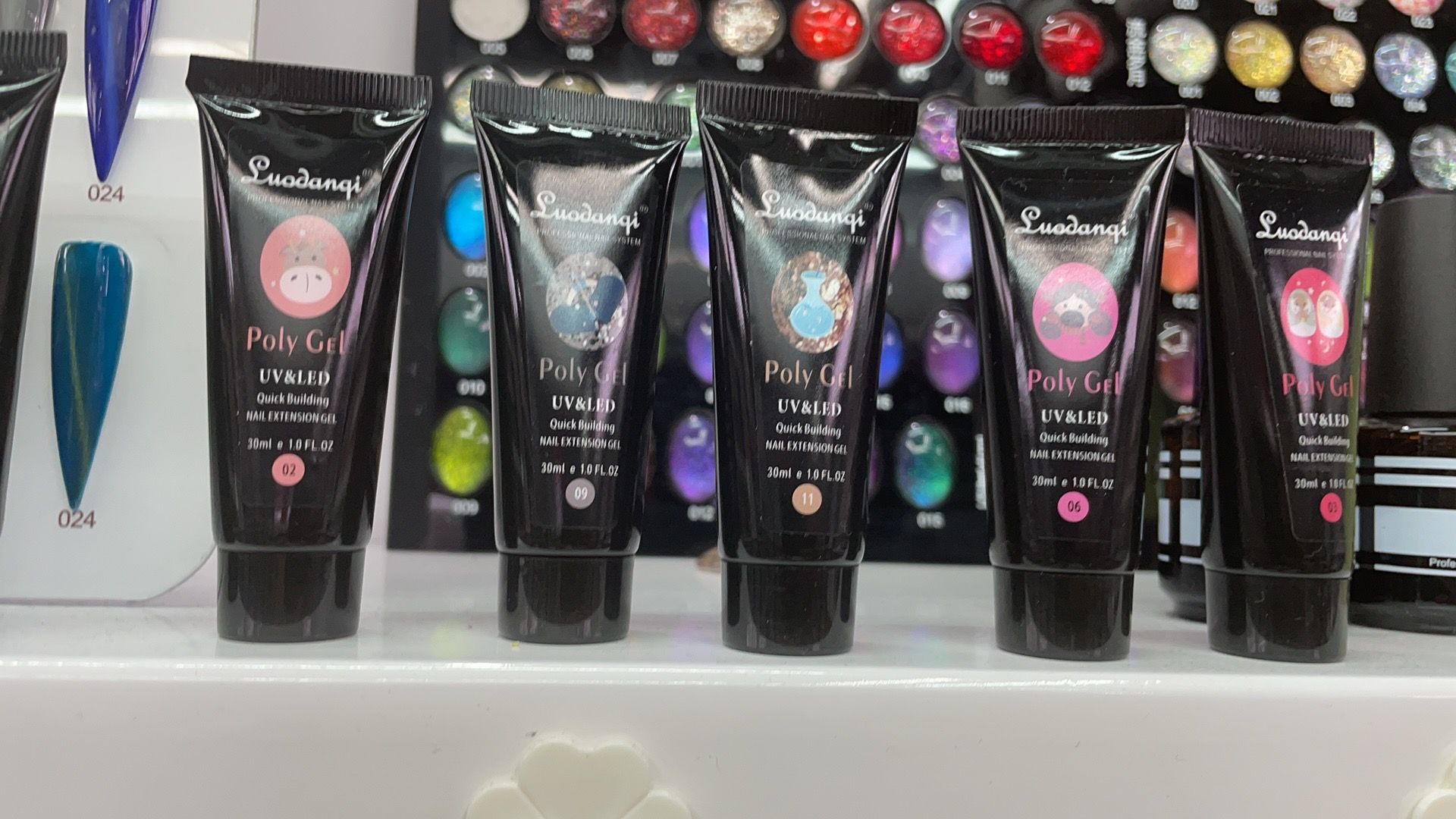 Extension rubber hose armor oil glue 15ml 30ml hose loaded with 480 pieces of extension glue/piece Specification drawing