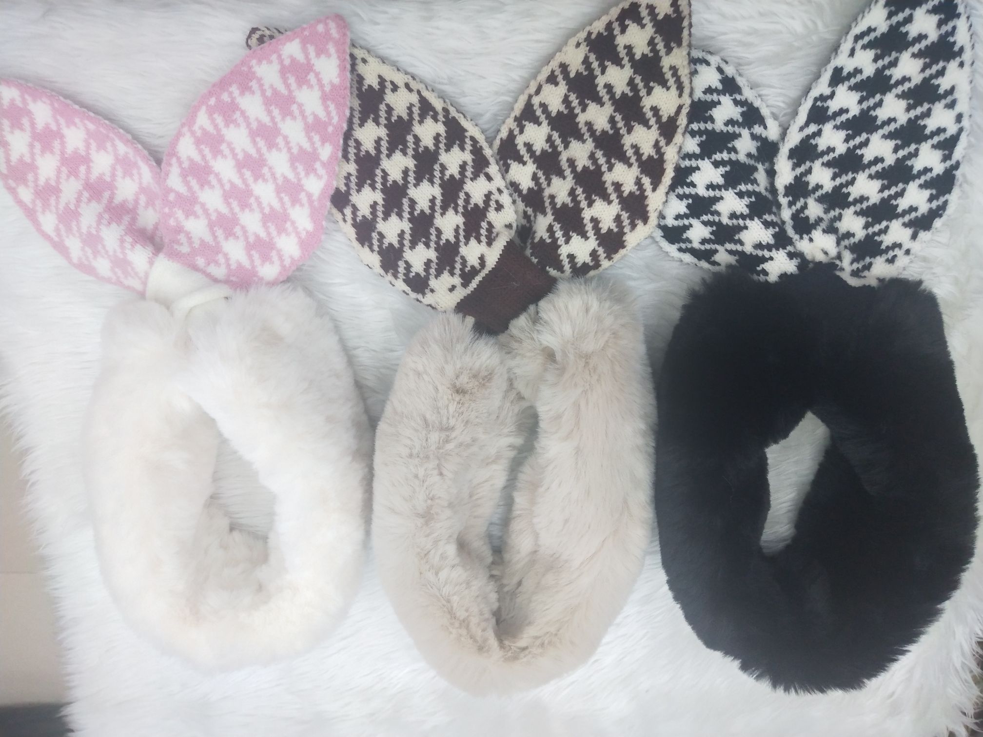 Thickened High-Grade Rabbit Hair Scarf Geometric Classic Fashion Everything Application Scenario