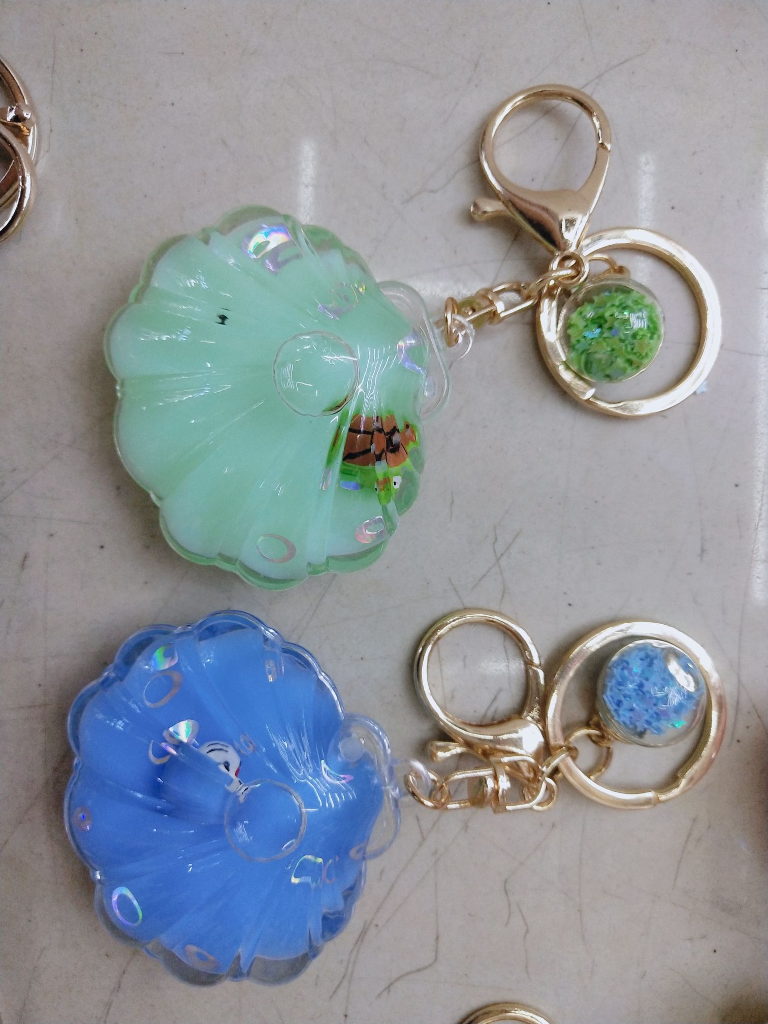 Quicksand floating cartoon key chain pendant Application Scenario
