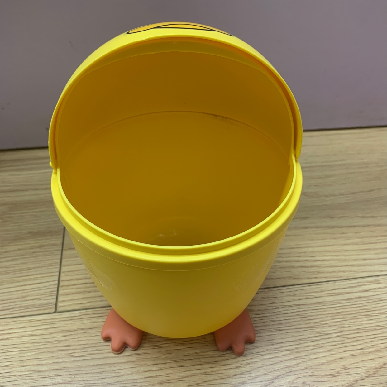 Desktop Storage Bin Yellow Duck Bin full figure